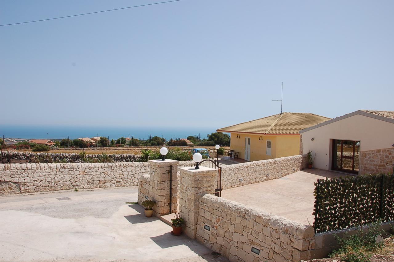 Villa Bove Marina di Ragusa Buitenkant foto